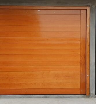 puertas levadizas en comas